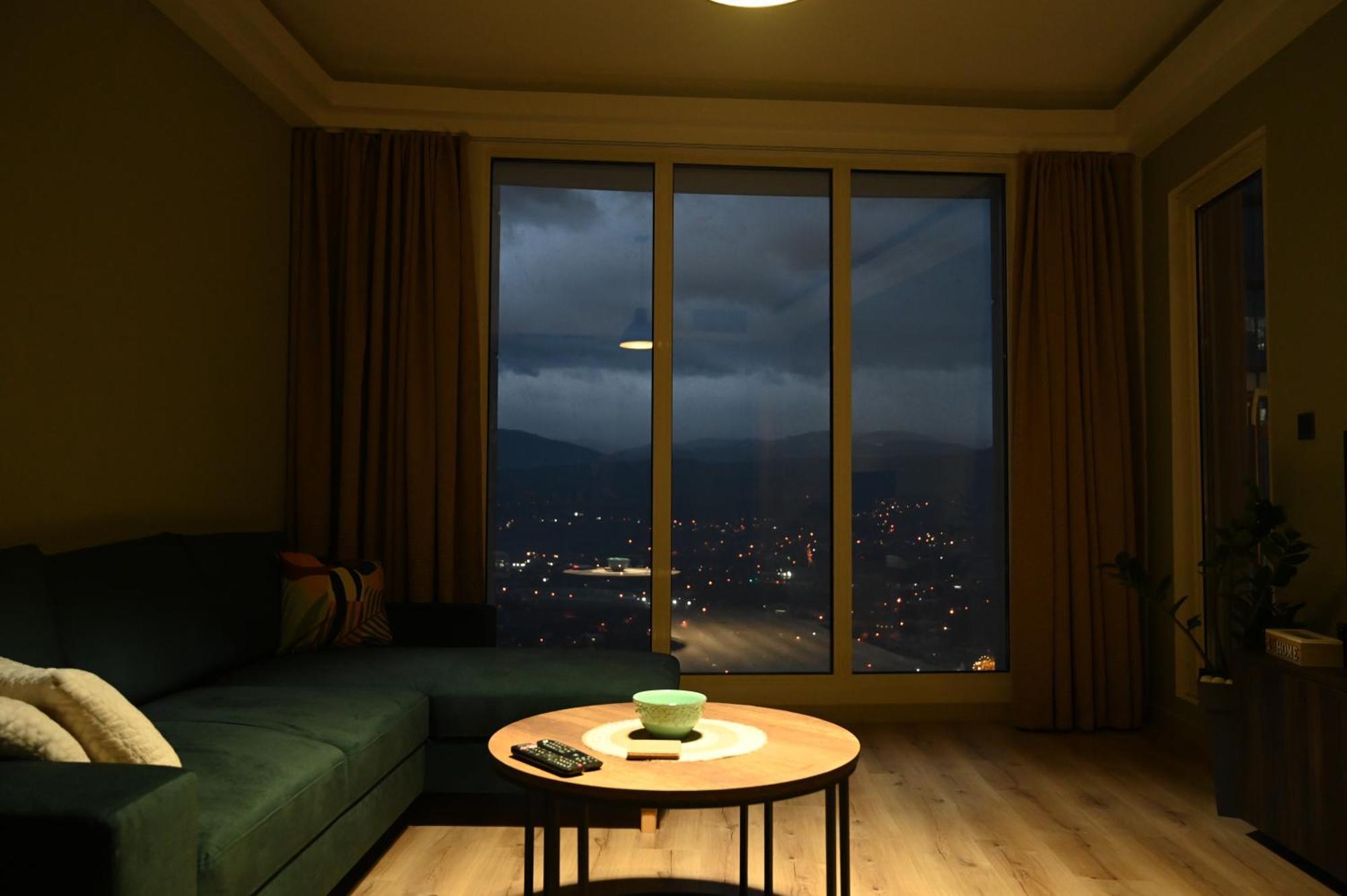 Skopje Sky Oasis Appartement Buitenkant foto
